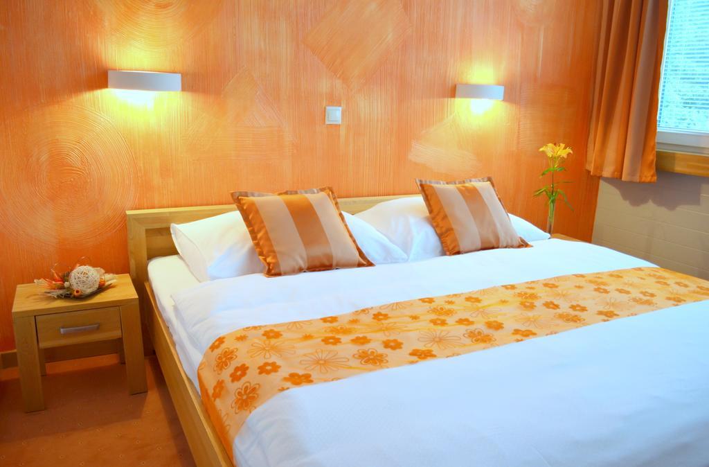 Námestovo Trend Hotel מראה חיצוני תמונה